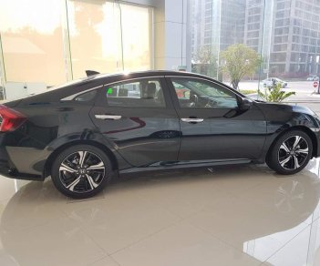 Honda Civic 1.5L Turbo 2017 - Honda Civic 1.5L Turbo đời 2018, màu đen, Bắc Ninh, giá 898tr, hỗ trọ trả góp 80 %, 0966108885