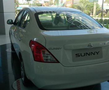 Bán Nissan Sunny XV sản xuất 2017, màu trắng, giá tốt  - LH ngay 0905157658
