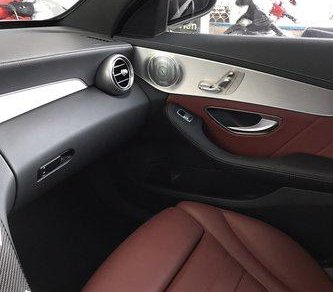 Mercedes-Benz C class C300 2016 - Bán xe cũ Mercedes C300 2016, màu trắng