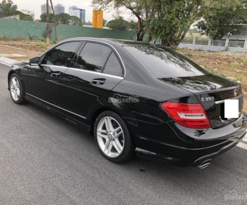 Mercedes-Benz C class C300 2011 - Bán Mercedes C300 đời 2011, màu đen xe gia đình