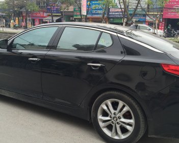 Kia K5   2.0AT  2010 - Bán xe Kia K5 2.0AT đời 2010, màu đen, nhập khẩu  