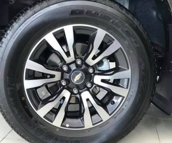 Chevrolet Colorado 2.8 LTZ AT 2017 - Bán tải Colorado mới trả trước chỉ 10% không cần chứng minh thu nhập, giảm giá + phụ kiện
