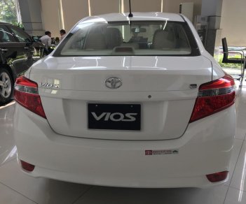 Toyota Vios E 2017 - Bán Vios E số sàn giá tốt nhất Đồng Nai- Giảm tiền mặt, tặng bảo hiểm, phụ kiện hãng, góp 90%. Hotline: 0967700088