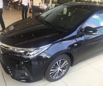 Toyota Corolla altis 1.8G MT 2018 - Cần bán Toyota Corolla Altis 1.8G MT đời 2018, màu đen, giảm sâu, hỗ trợ tốt nhất, LH ngay em Hùng 0911404101