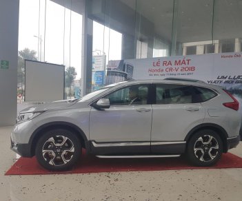 Honda CR V 1.5 Vtec Turbo  2017 - Bán Honda CR V 1.5 vtec turbo bản E sản xuất 2017, màu bạc