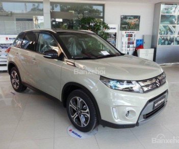 Suzuki Vitara 2017 - Bán xe Suzuki Vitara 2017 màu trắng ngà, xe nhập, giao ngay. LH: 0985.547.829