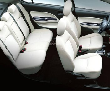 Mitsubishi VT200 MT  2018 - Cần bán xe Mitsubishi Attrage MT sản xuất 2018, màu trắng, nhập khẩu