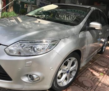 Ford Focus S 2.0 AT 2013 - Bán Ford Focus đời 2013, màu bạc số tự động