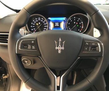 Maserati 2017 - Bán xe Maserati Levante model mới, giá tốt nhất, khuyến mãi khủng khi mua xe Maserati Levante