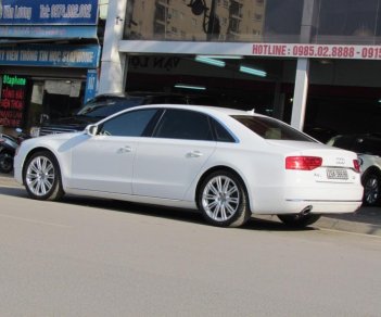 Audi A8 2011 - Bán Audi A8 2011 màu trắng