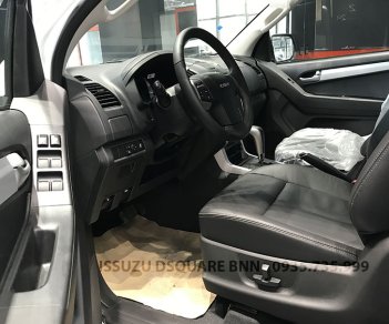 Isuzu Dmax 2.5MT 2017 - Bán tải Isuzu Dmax 2.5 số sàn 1 cầu, ưu đãi tới 60 triệu đồng, tặng bảo hiểm, 80 triệu nhận xe ngay