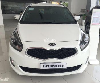 Kia Rondo DAT 2017 - Bán ô tô Kia Rondo DAT năm 2018, màu trắng, giá cạnh tranh