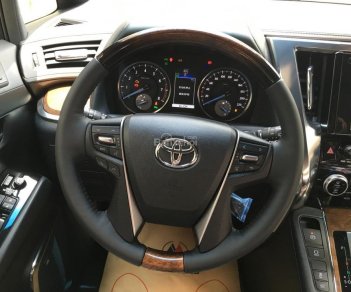 Toyota Alphard Executive Louge 2017 - Cần bán xe Toyota Alphard Executive Louge model 2017, mới 100%