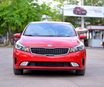 Kia Cerato AT 2017 - Bán xe Kia giá ưu đãi 2018 hỗ trợ vay vốn lãi suất thấp. Giao xe ngay