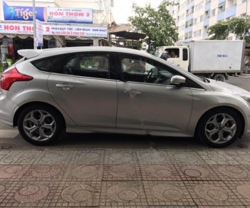 Ford Focus 2013 - Cần bán gấp Ford Focus đời 2013, màu bạc, 530 triệu