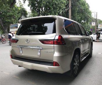 Lexus LX 570 2017 - Bán Lexus LX570 màu vàng cát, nhập Mỹ 2018, giao xe ngay, giấy tờ trao tay