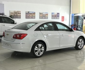 Chevrolet Cruze LTZ 2018 - Bán Chevrolet Cruze 2018 trả góp, tư vấn 24/7, gọi để báo giá tốt nhất Miền Bắc