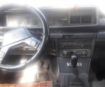 Nissan Maxima 1983 - Bán ô tô Nissan Maxima sản xuất 1983, màu trắng chính chủ, 40 triệu