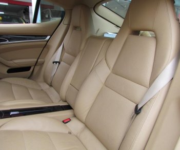 Porsche Panamera 2011 - Bán Porsche Panamera 4 2011 màu trắng