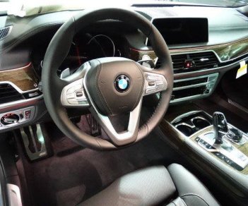 BMW 7 Series 750 Li 2018 - Cần bán xe BMW 750 Li năm 2018, màu trắng, xe nhập