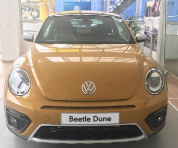 Volkswagen Beetle 2017 - Bán xe Volkswagen Beetle Dune 2017, màu vàng, xe nhập khẩu nguyên chiếc của Đức, giao ngay 0965.156.561