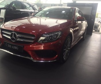 Mercedes-Benz C300 2018 - Bán xe Mercedes C300 AMG 2018 giá tốt 