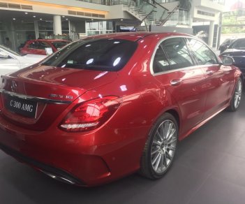 Mercedes-Benz C300 2018 - Bán xe Mercedes C300 AMG 2018 giá tốt 