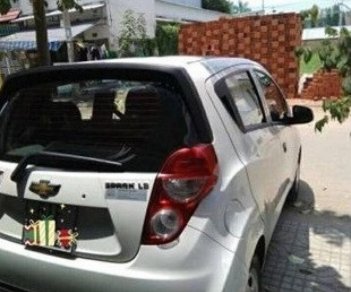 Chevrolet Spark LS  2015 - Cần bán gấp Chevrolet Spark LS 2015, màu trắng, giá cạnh tranh