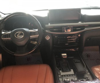 Lexus LX 570 2018 - Bán Lexus LX570 nhập khẩu 2018, mới 100%, xe full kịch đồ, xe giao ngay