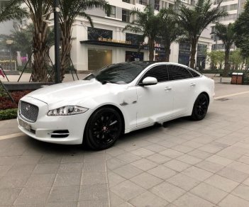 Jaguar XJ 2.0 2014 - Chính chủ bán xe Jaguar XJ 2.0 đời 2014, màu trắng, xe nhập