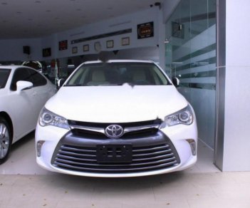 Toyota Camry XLE 2015 - Bán Toyota Camry XLE đời 2015, màu trắng, nhập khẩu  