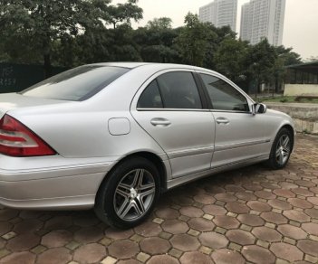 Mercedes-Benz C C180 2005 - Cần bán Mercedes C180 sản xuất 2005, xe nhập