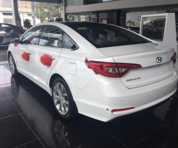 Hyundai Sonata 2.0 AT 2018 - Bán Hyundai Sonata 2.0 AT đời 2018, màu trắng