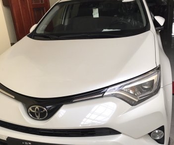 Toyota RAV4 2017 - Bán Toyota RAV4 năm 2017 mới hoàn toàn, màu trắng, nhập khẩu, đẹp hàng hiếm