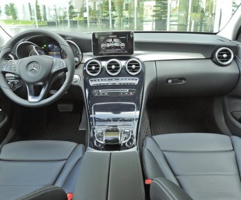 Mercedes-Benz C class C200 2018 - Bán xe Mercedes C200 2018 giá tốt nhất thị trường
