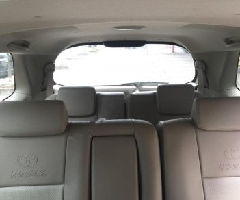 Toyota Innova 2.0E 2015 - Bán xe Toyota Innova 2.0E 2015 số sàn, giá tốt