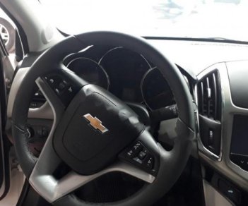 Chevrolet Cruze 1.8LTZ 2015 - Bán Chevrolet Cruze 1.8LTZ đời 2015, màu trắng, giá cạnh tranh