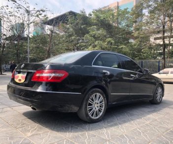 Mercedes-Benz E class E300  2011 - Bán xe Mercedes E300 đời 2011, màu đen