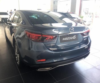 Mazda 6 2.0L Facelift 2018 - Bán Mazda 6 2018 2.0L Facelift, chỉ từ 819 triệu, đủ màu, giao xe ngay, ưu đãi khủng, hỗ trợ trả góp 95%