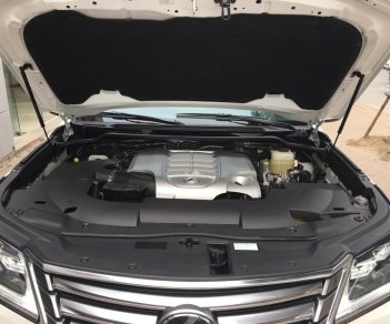 Lexus LX  570 2018 - Bán Lexus LX 570 đời 2018, màu trắng, xe nhập trung đông