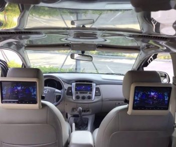 Toyota Innova E 2016 - Cần bán xe Toyota Innova E sản xuất năm 2016, chính chủ