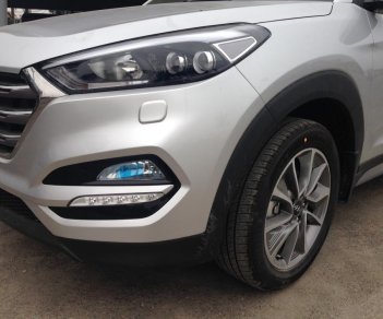 Hyundai Tucson 2.0 MPI 2018 - Hyundai Giải Phóng- Bán xe Hyundai Tucson 2.0 MPI năm sản xuất 2018, màu bạc