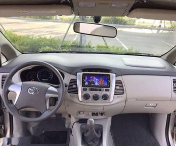 Toyota Innova E 2016 - Cần bán xe Toyota Innova E sản xuất năm 2016, chính chủ