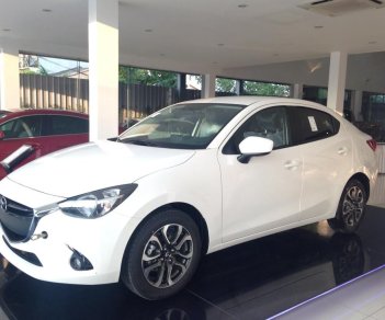 Mazda 2 2018 - Cần bán xe Mazda 2 sản xuất năm 2018, màu trắng