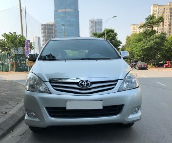 Toyota Vios E 2010 - Bác sỹ Tuyền bán Vios E đời 2010 màu bạc, chính chủ sử dụng