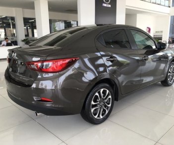 Mazda 2 2018 - Cần bán Mazda 2 2018, hỗ trợ vay 90% - có xe giao ngay. Liên hệ 0938 907 088 Toàn Mazda