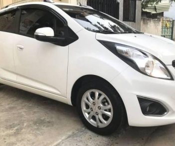 Chevrolet Spark  LTZ  2015 - Bán ô tô Chevrolet Spark LTZ sản xuất năm 2015, màu trắng  