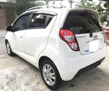 Chevrolet Spark  LTZ  2015 - Bán ô tô Chevrolet Spark LTZ sản xuất năm 2015, màu trắng  