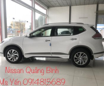 Nissan X trail 2.5 SV Premium 2018 - Bán ô tô Nissan X trail 2.5 SV Premium, màu trắng, giá tốt, giao xe ngay, hỗ trợ trả góp