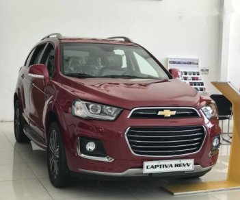 Chevrolet Captiva   2018 - Bán Chevrolet Captiva 2018, màu đỏ, giá 879tr